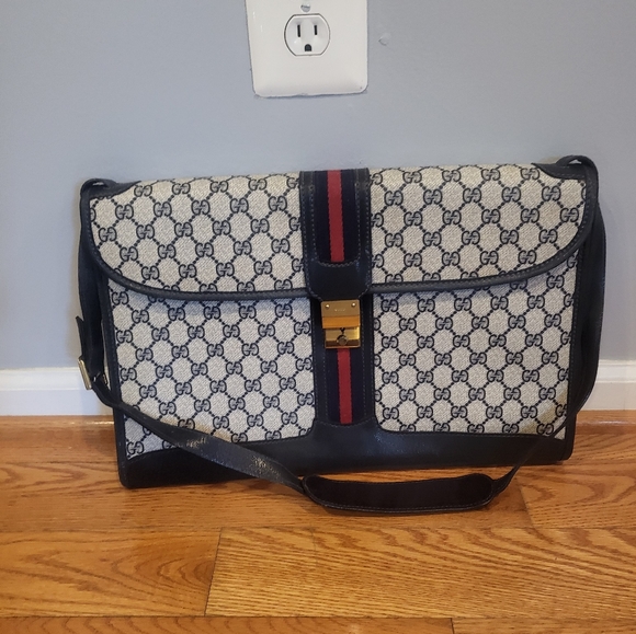 100% Authentic GUCCI LAPTOP BAG - Picture 9 of 15